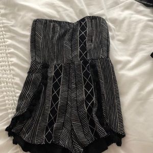 Strapless Tassel romper